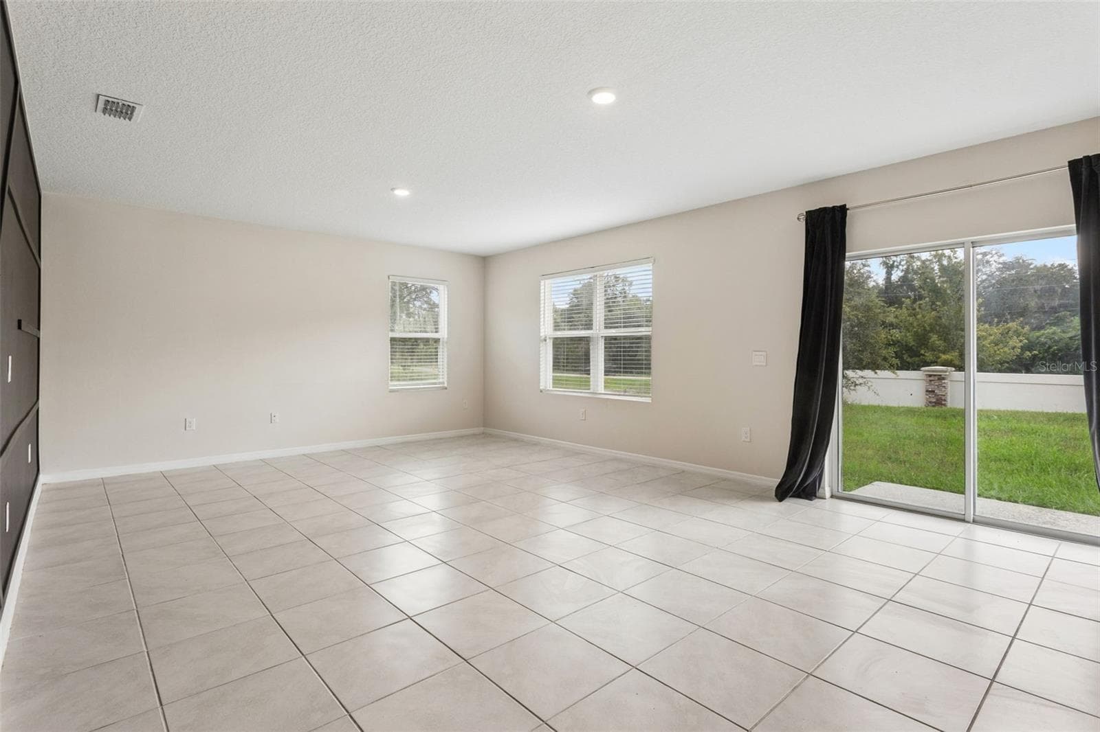 Single Family Residence at 5551 PALOMINO PL, APOPKA, photo 4 of 26