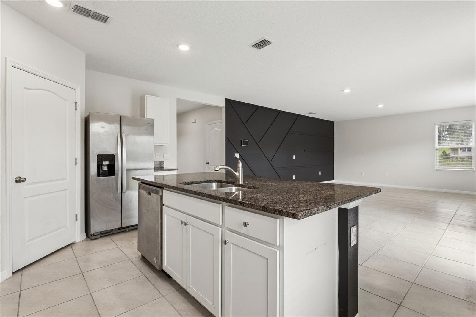 Single Family Residence at 5551 PALOMINO PL, APOPKA, photo 9 of 26