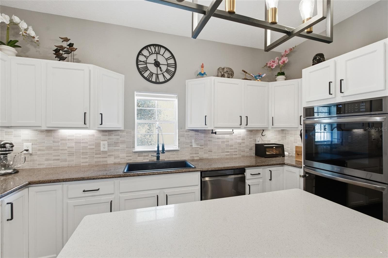 Single Family Residence at 1873 64TH AVE N, ST PETERSBURG, photo 20 of 59