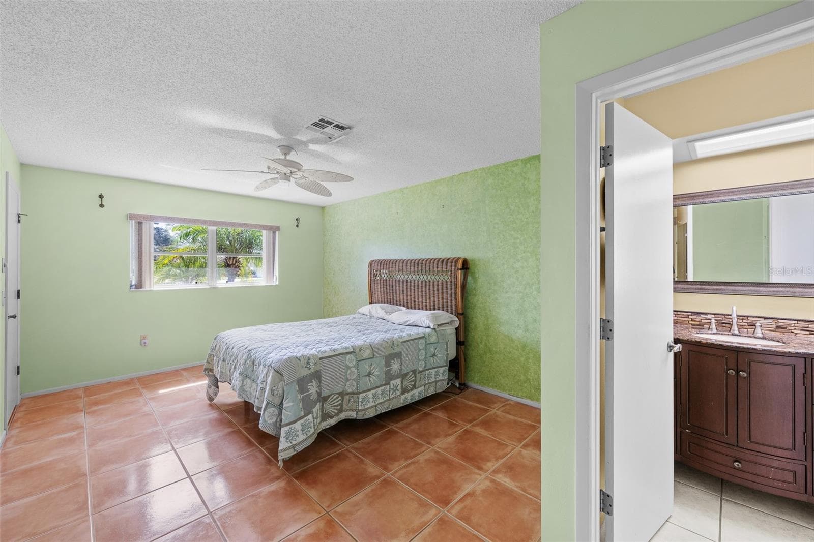 Single Family Residence at 8643 GOLD PINE DR, PORT RICHEY, photo 6 of 32