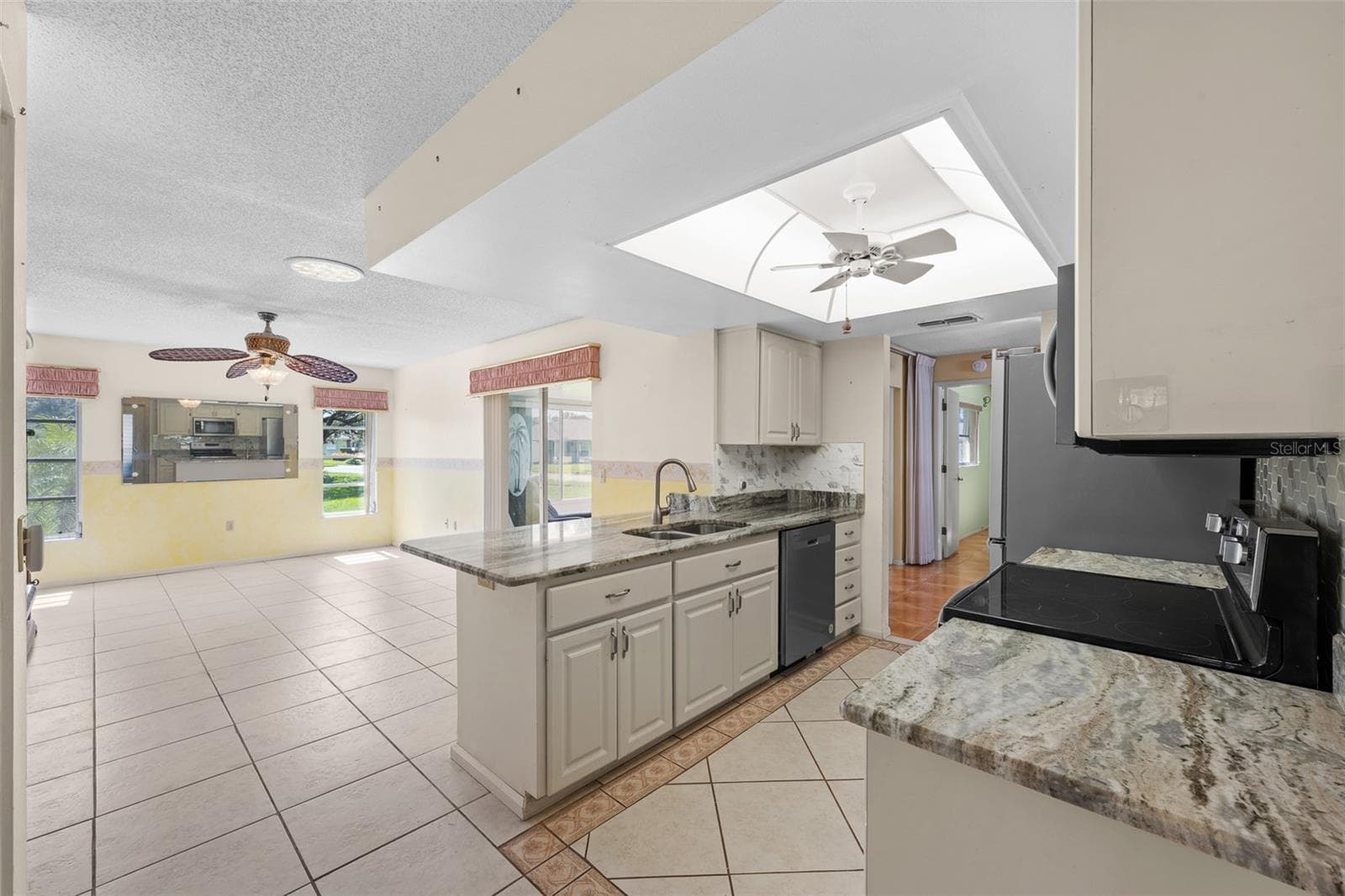 Single Family Residence at 8643 GOLD PINE DR, PORT RICHEY, photo 13 of 32