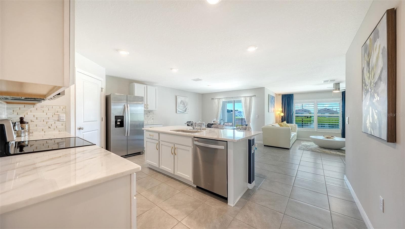 Single Family Residence at 10402 CHARLOTTE DR, PARRISH, photo 14 of 59