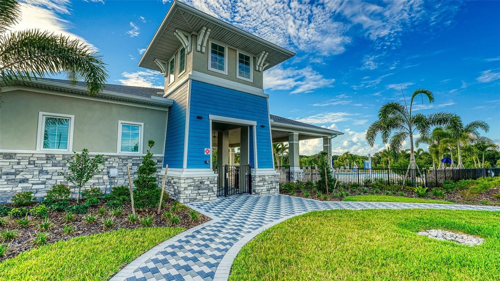 Bella Lago Club House Entrance. - 10402 CHARLOTTE DR, PARRISH