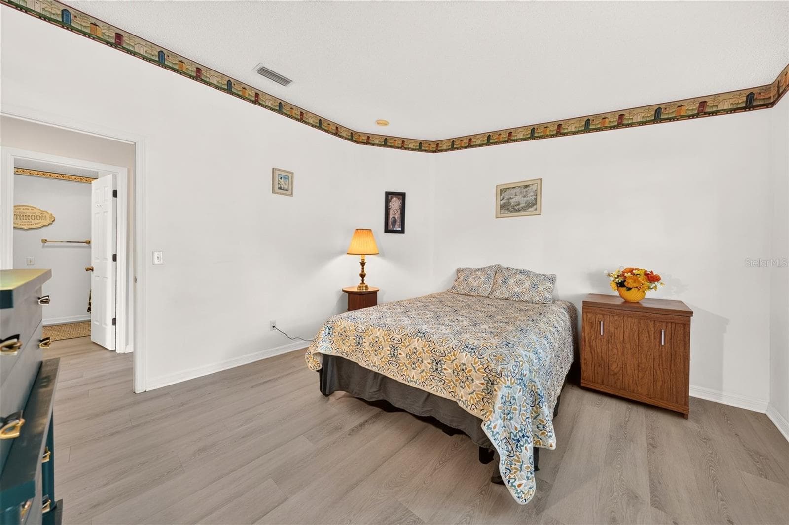 Guest Room - 1207 PALMETTO DR, THE VILLAGES