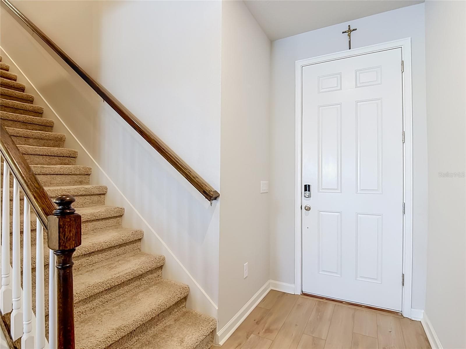 Townhouse at 2376 AUDUBON PRESERVE LN, LUTZ, photo 7 of 66