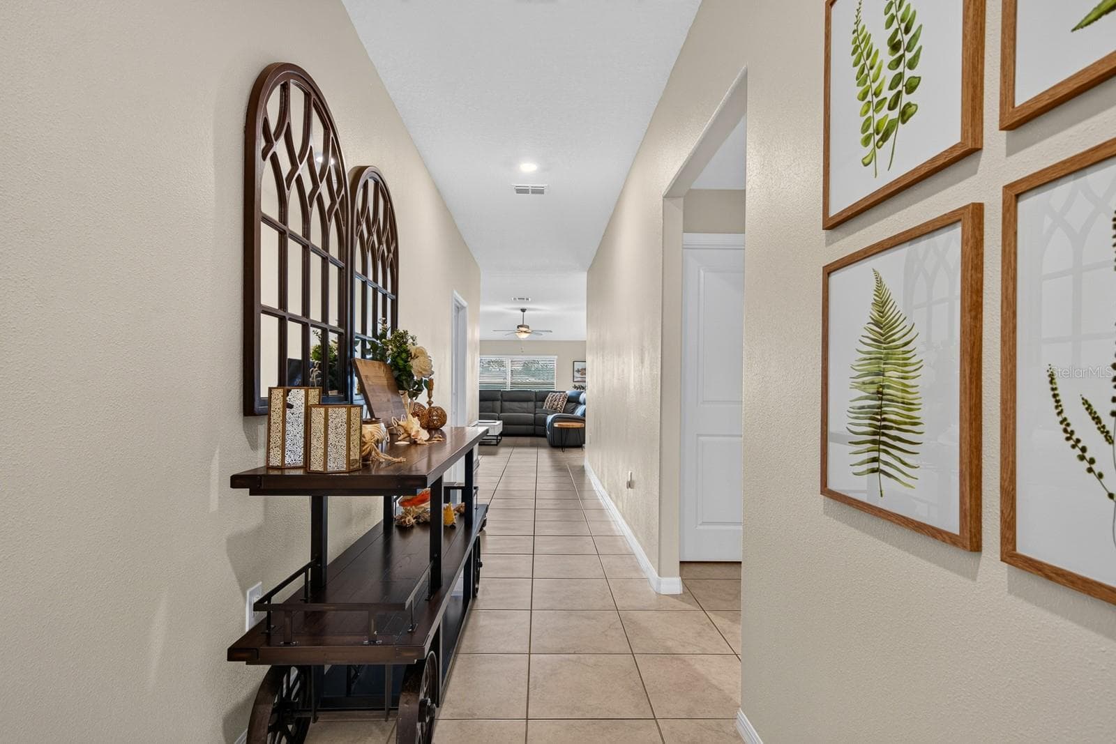 Single Family Residence at 12826 WILDFLOWER MEADOW DR, RIVERVIEW, photo 6 of 60