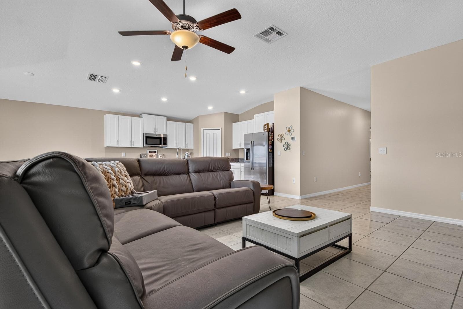 Single Family Residence at 12826 WILDFLOWER MEADOW DR, RIVERVIEW, photo 20 of 60
