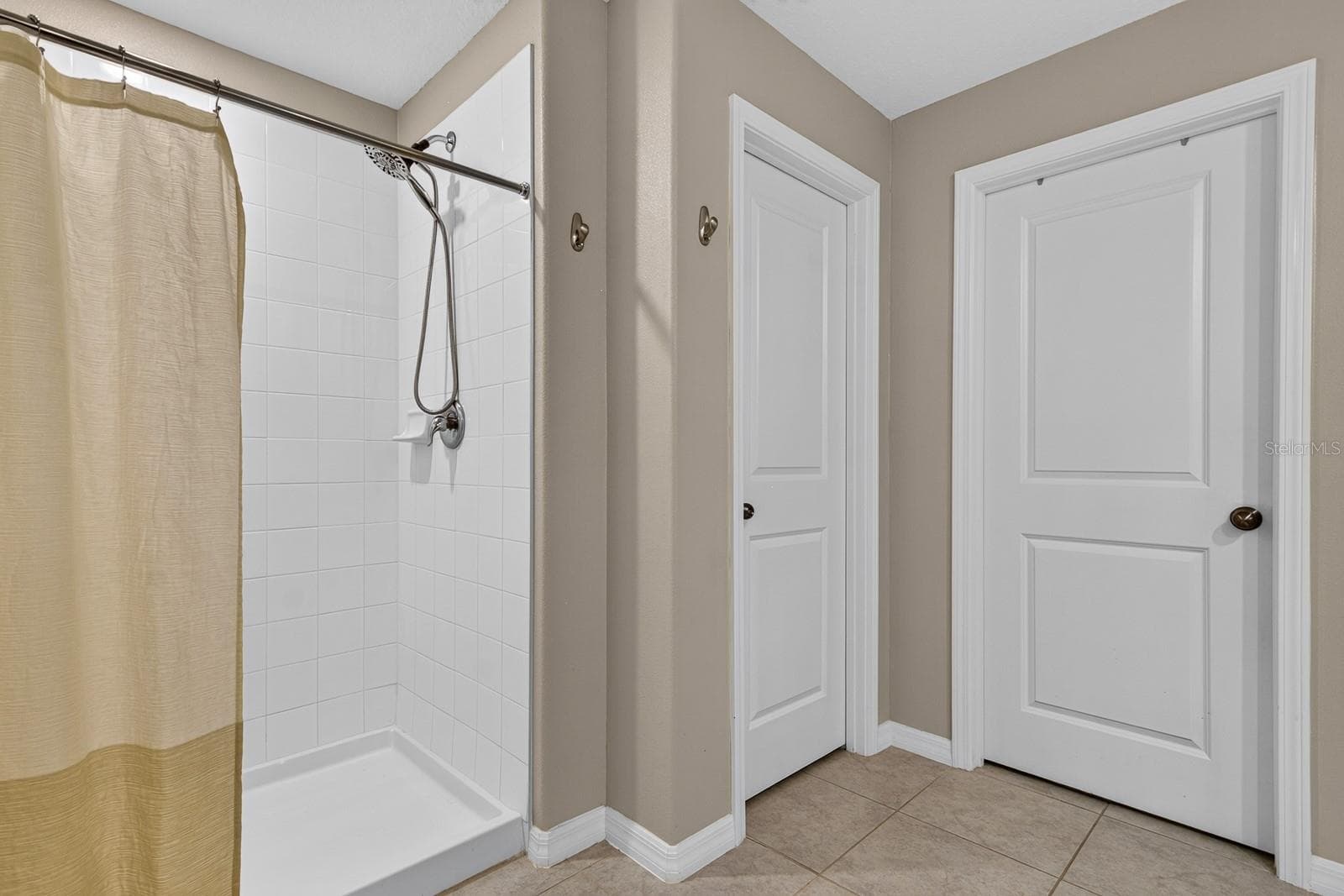 Single Family Residence at 12826 WILDFLOWER MEADOW DR, RIVERVIEW, photo 31 of 60