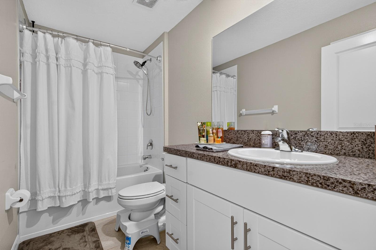 Single Family Residence at 12826 WILDFLOWER MEADOW DR, RIVERVIEW, photo 40 of 60