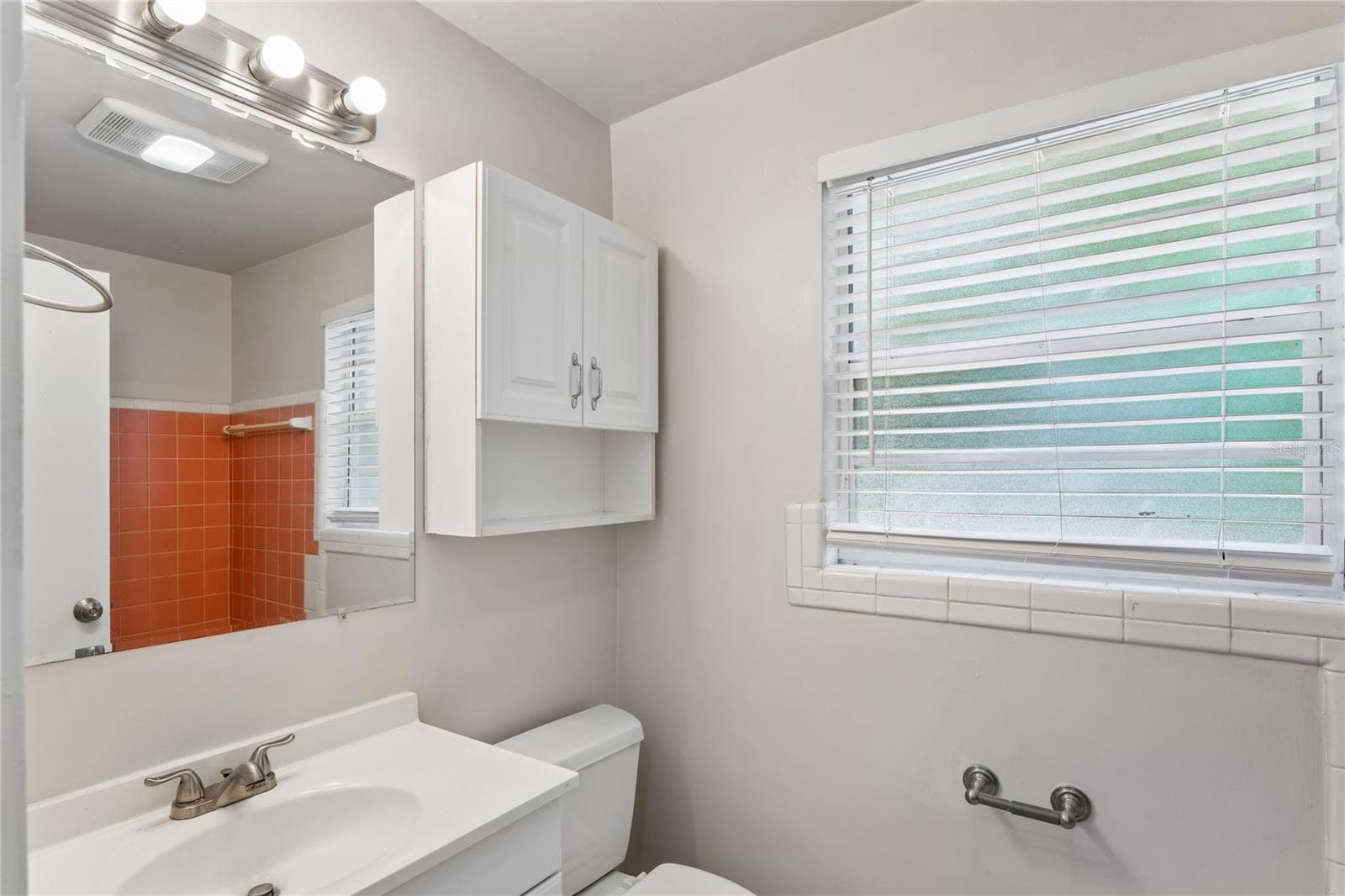 Single Family Residence at 14623 SUNSET DR, LARGO, photo 19 of 24
