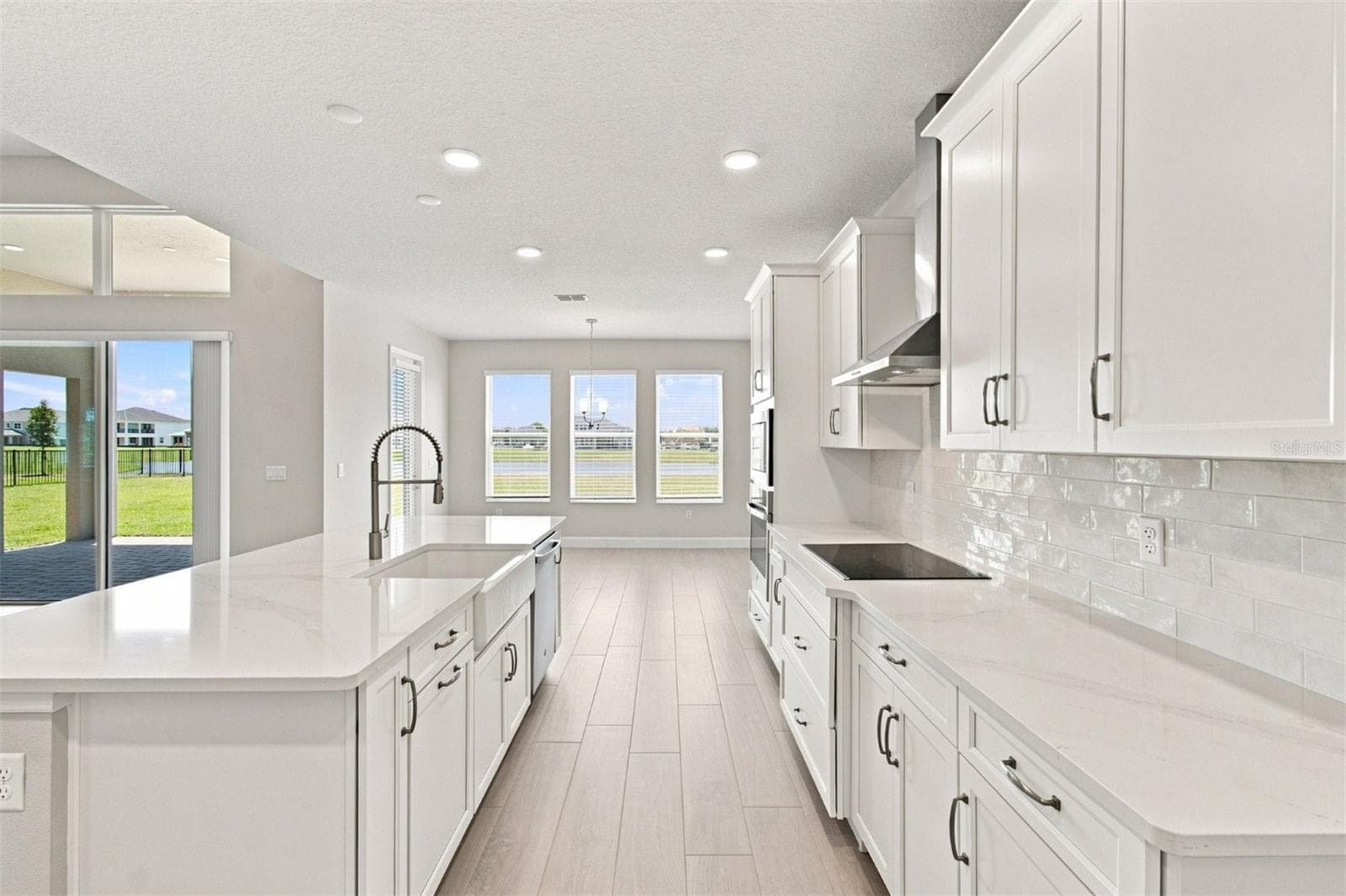 Single Family Residence at 17036 OVERSTORY RD, ORLANDO, photo 4 of 44