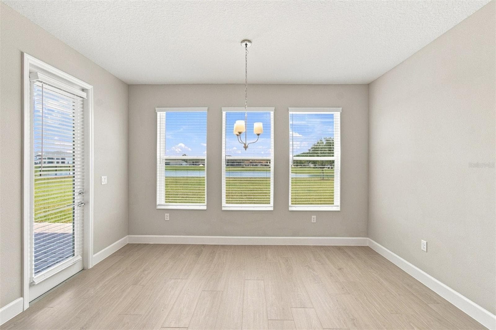 Single Family Residence at 17036 OVERSTORY RD, ORLANDO, photo 10 of 44