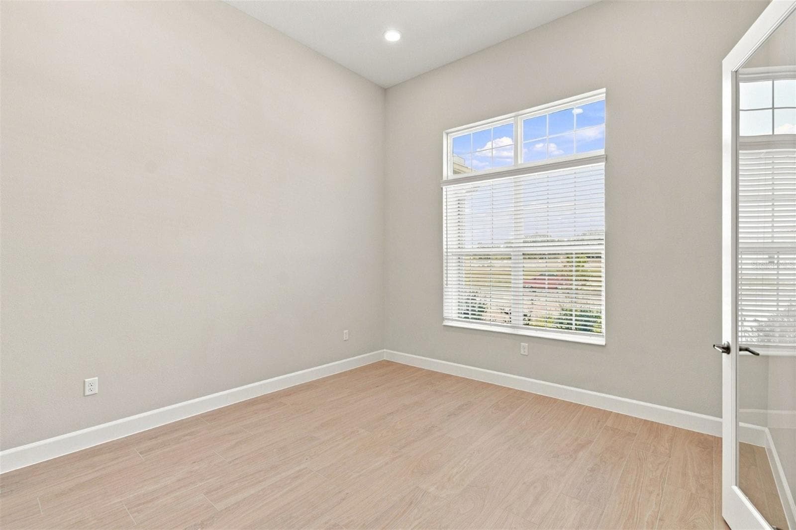 Single Family Residence at 17036 OVERSTORY RD, ORLANDO, photo 20 of 44