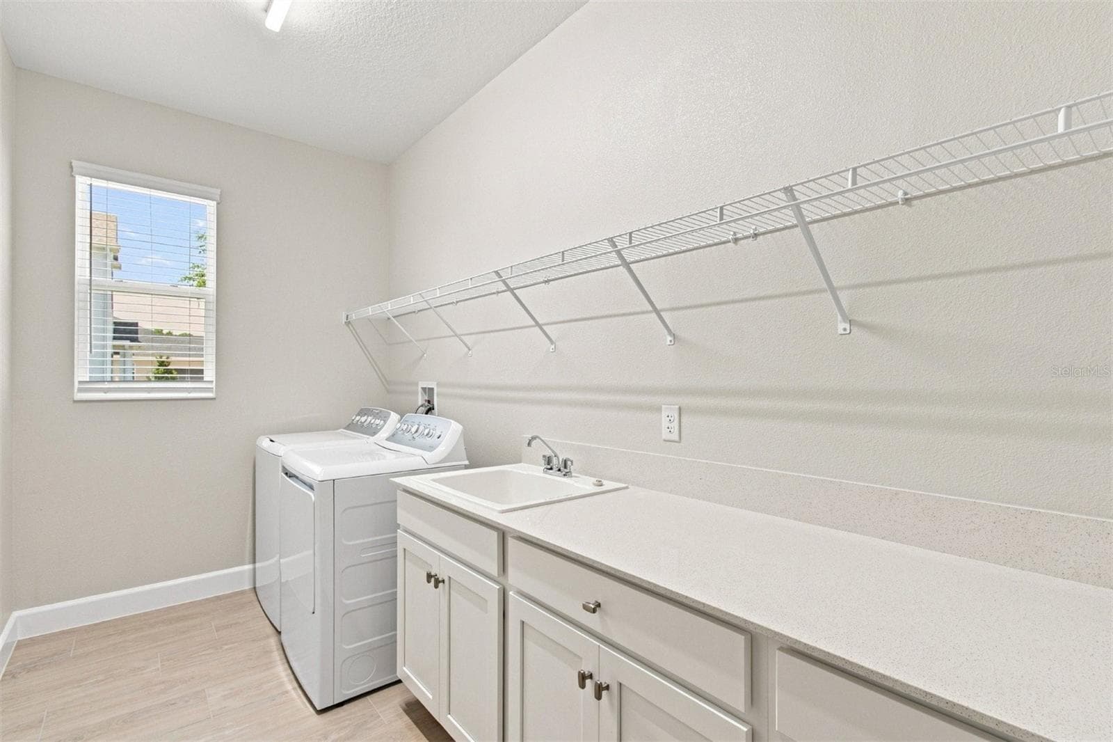 Single Family Residence at 17036 OVERSTORY RD, ORLANDO, photo 30 of 44