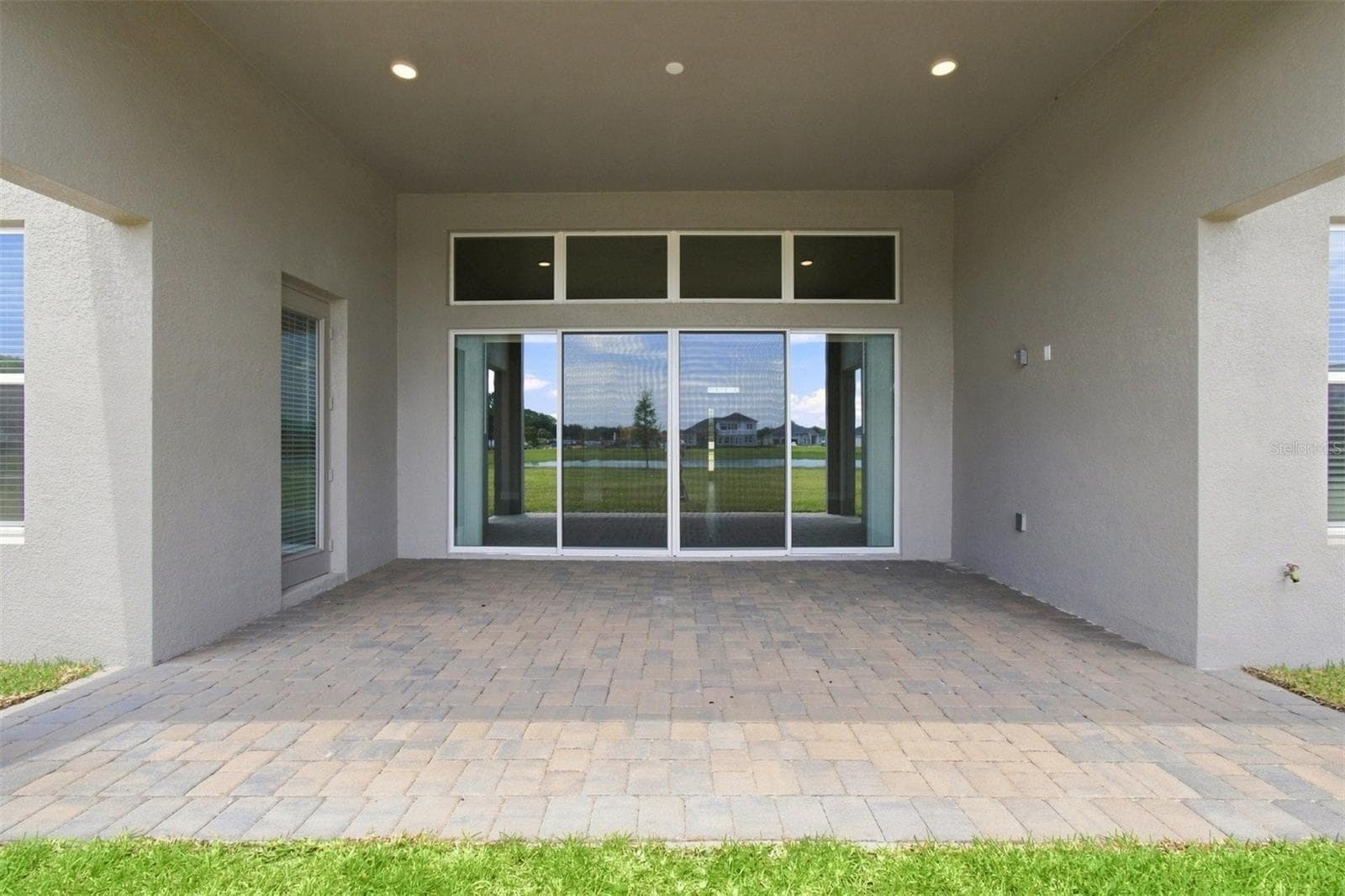 Single Family Residence at 17036 OVERSTORY RD, ORLANDO, photo 37 of 44