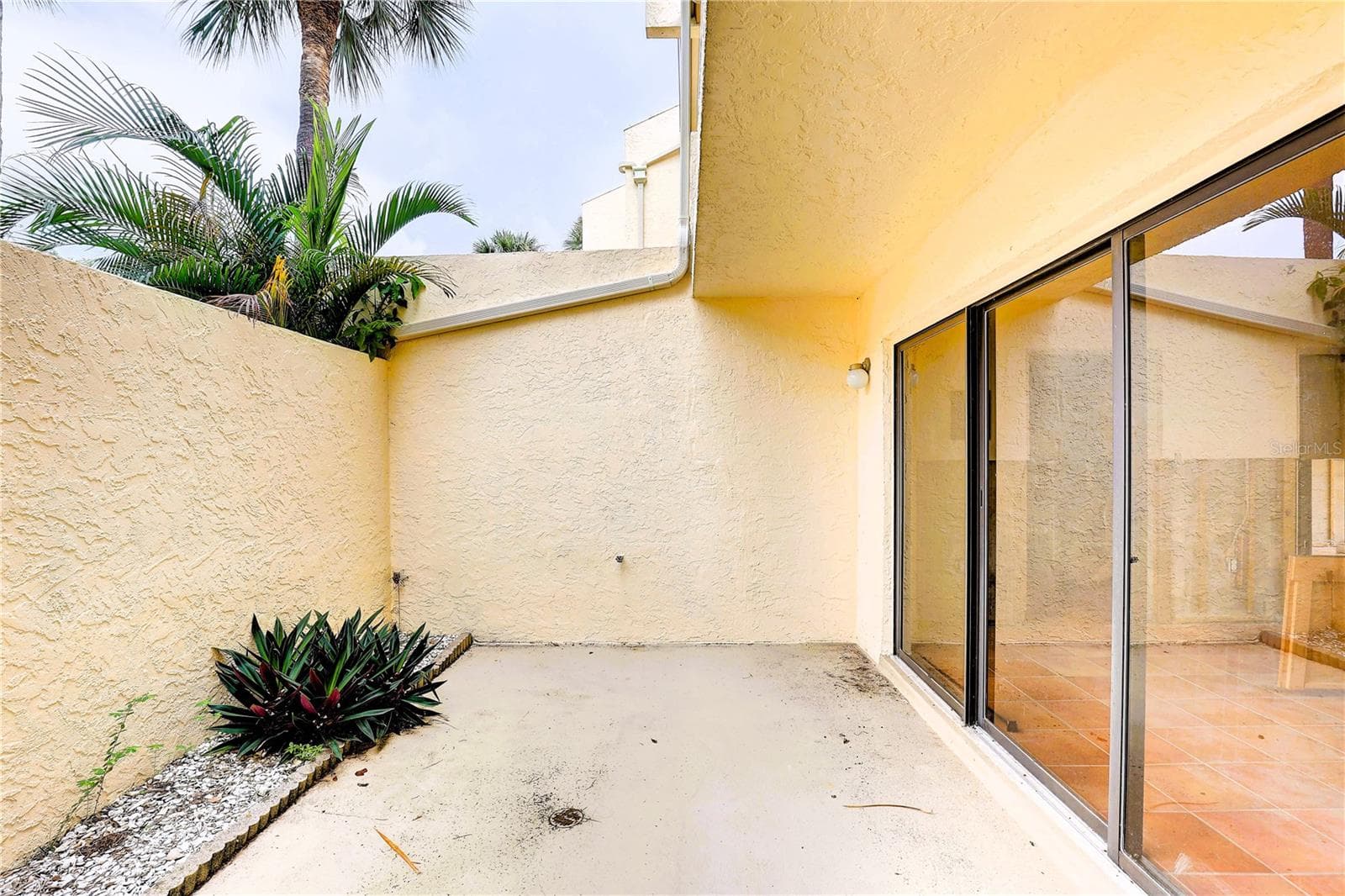 Condominium at 7510 SUNSHINE SKYWAY LN S #T13, ST PETERSBURG, photo 20 of 28