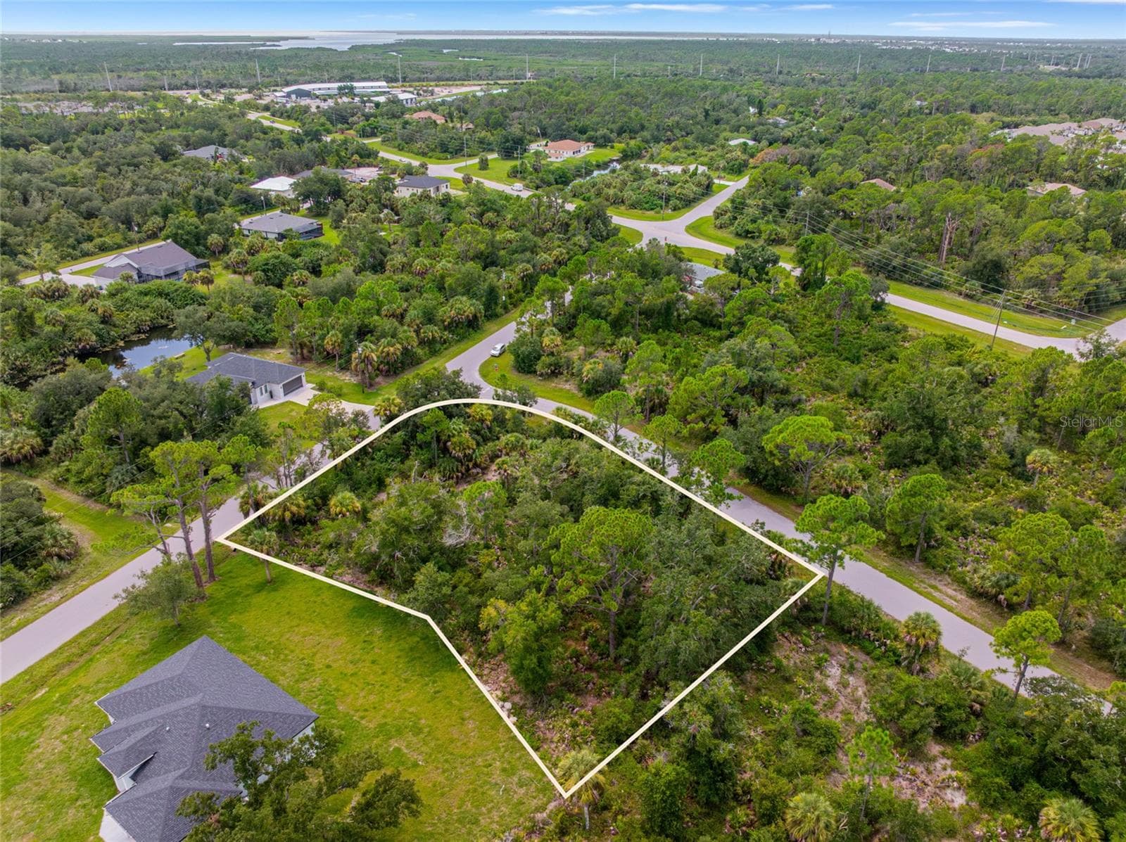 1521 BRIGHTWATER TER