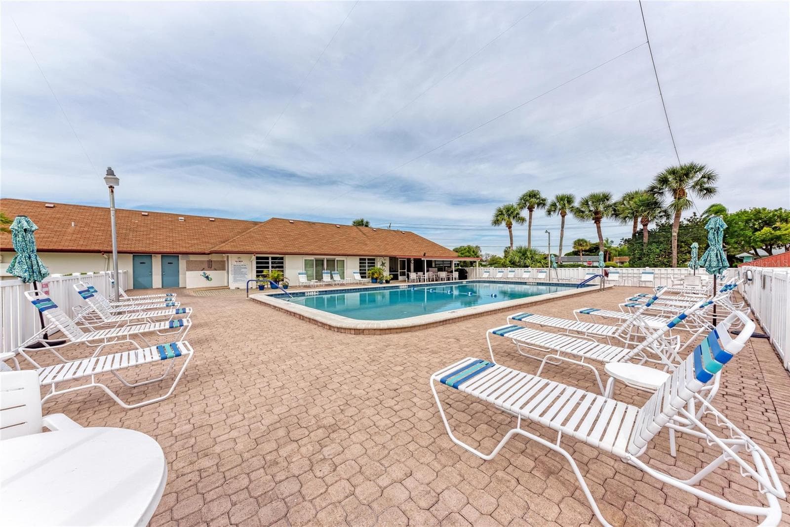 Condominium at 3403 36TH ST W #109, BRADENTON, photo 29 of 37