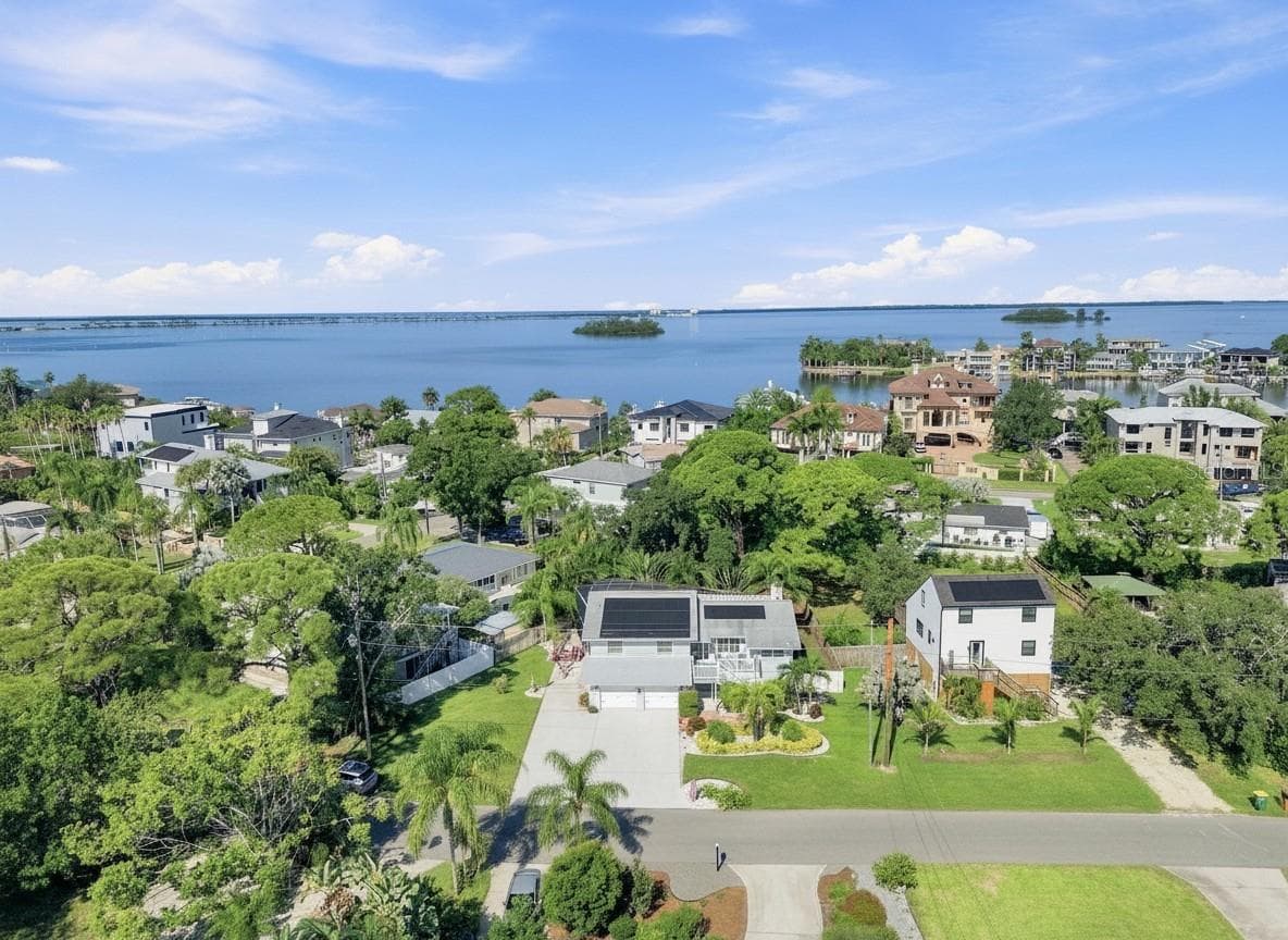 201 LAGOON DR