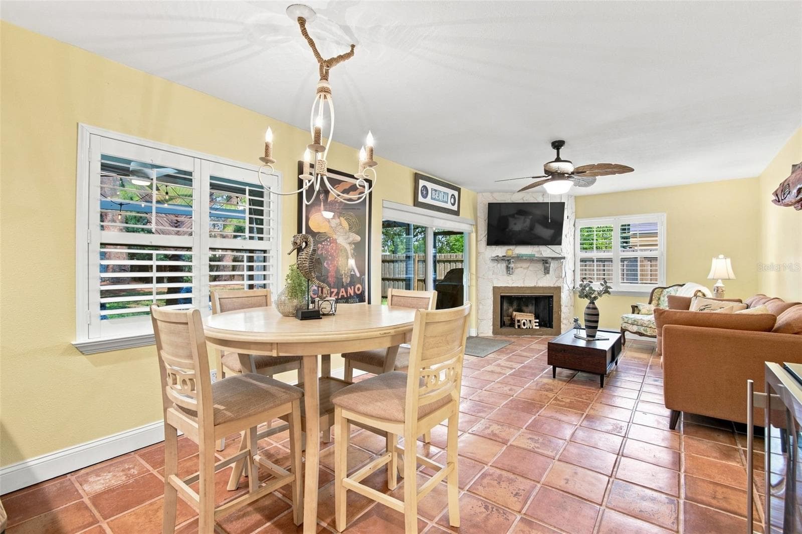Downstairs Dining/Living - 201 LAGOON DR, PALM HARBOR