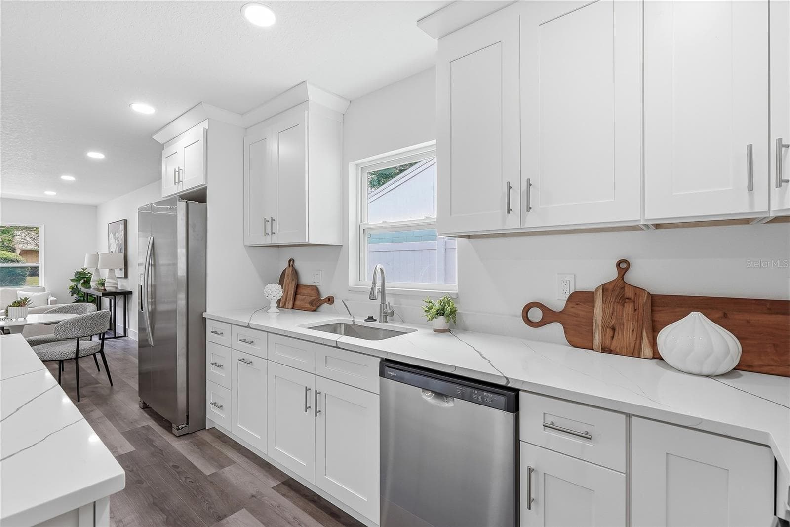 Single Family Residence at 15924 WINDING DR, TAMPA, photo 11 of 33