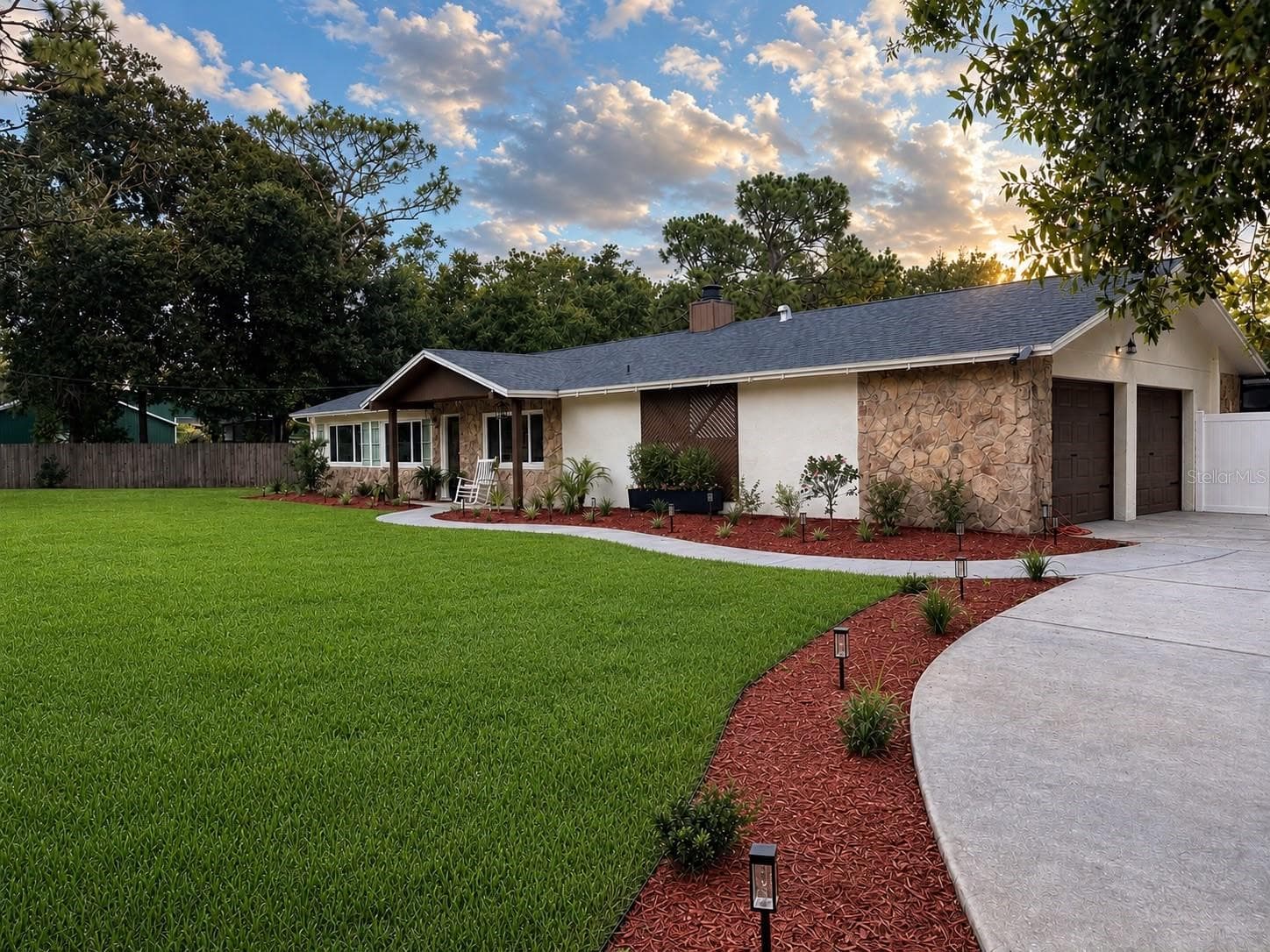 Single Family Residence at 17238 BRIDLEPATH CT, LUTZ, photo 5 of 38