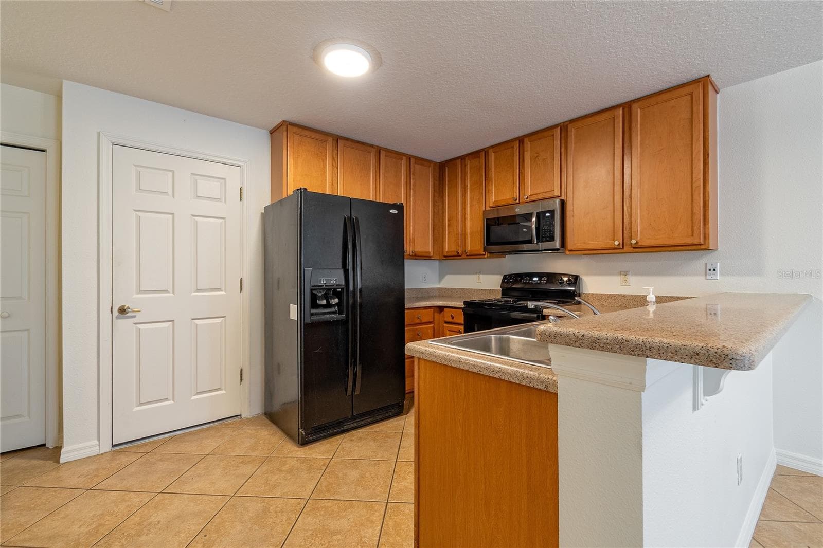 Townhouse at 3745 COLLINGWOOD LN, OVIEDO, photo 7 of 33