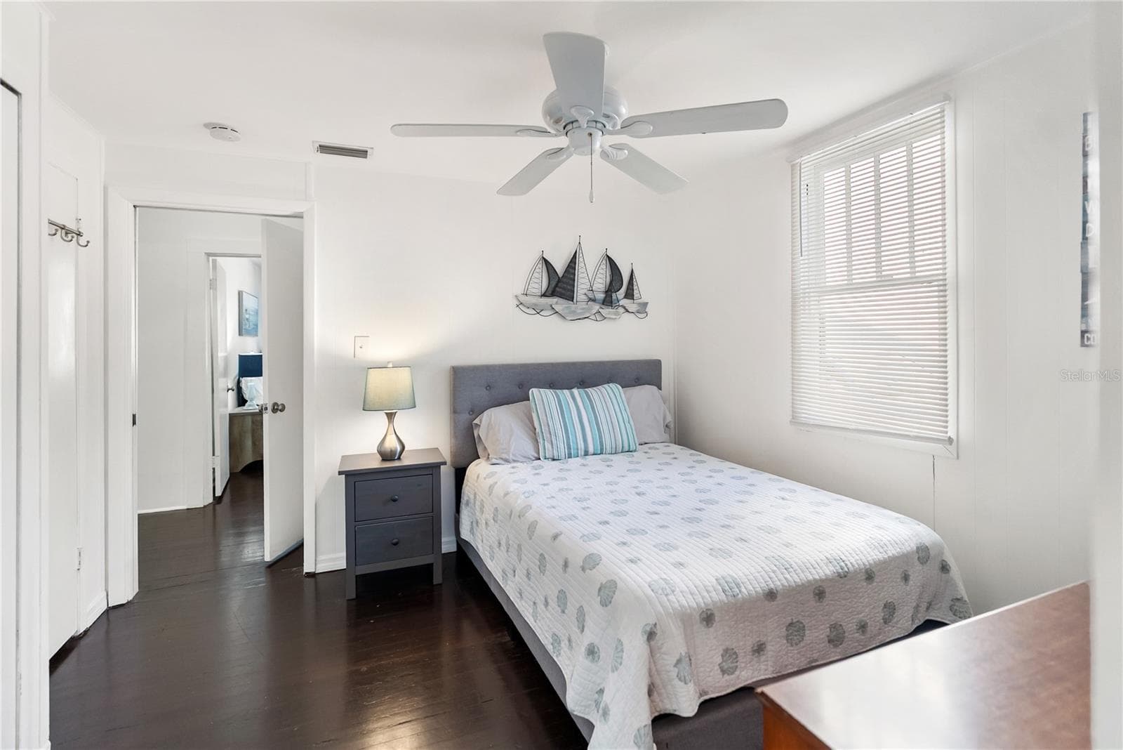 Single Family Residence at 2530 LOMA LINDA ST, SARASOTA, photo 22 of 52