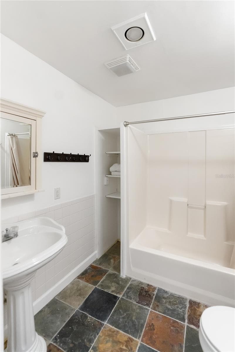 Single Family Residence at 2530 LOMA LINDA ST, SARASOTA, photo 31 of 52