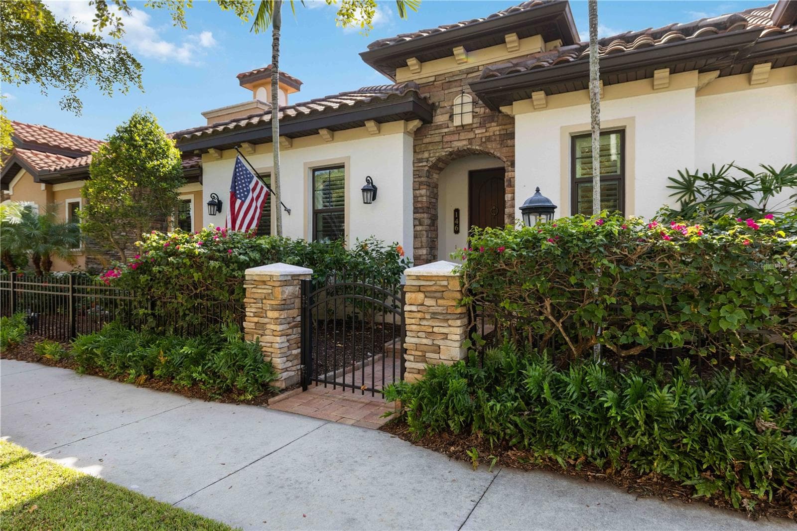 Single Family Residence at 146 E TAMPA AVE, VENICE, photo 3 of 29