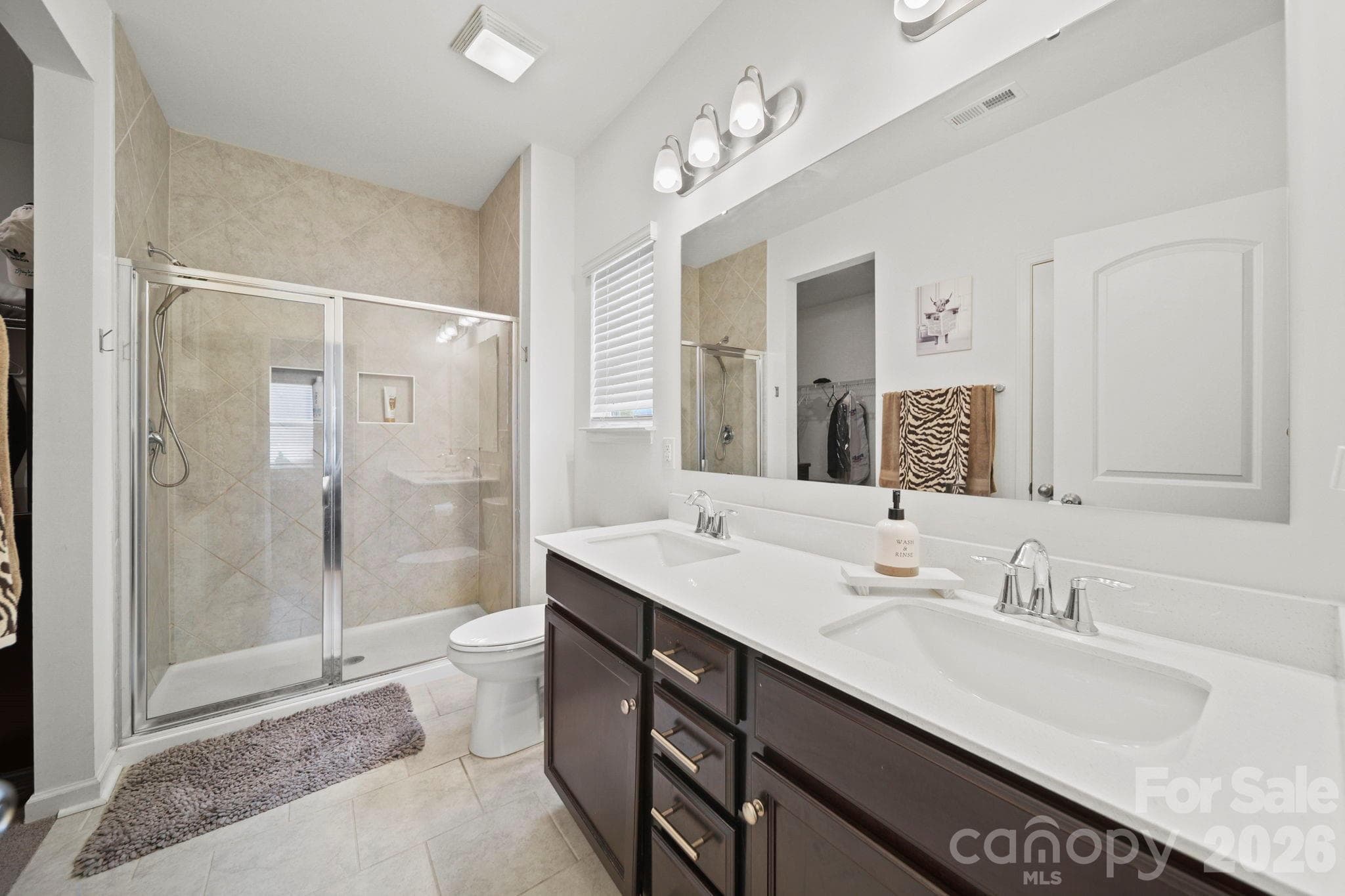 Single Family Residence at 2015 McDonald Drive, Stanfield, photo 16 of 30