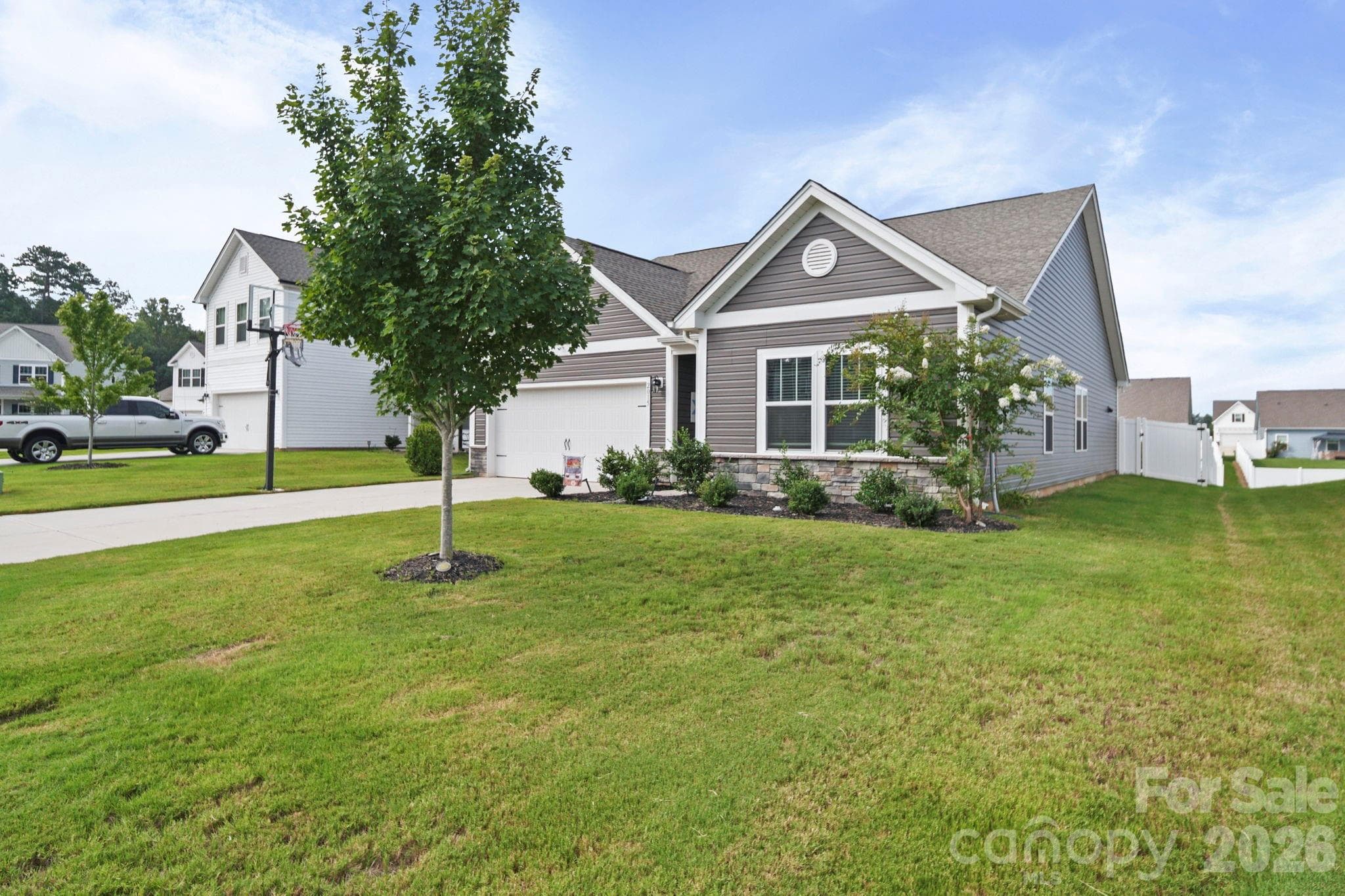 Single Family Residence at 2015 McDonald Drive, Stanfield, photo 30 of 30