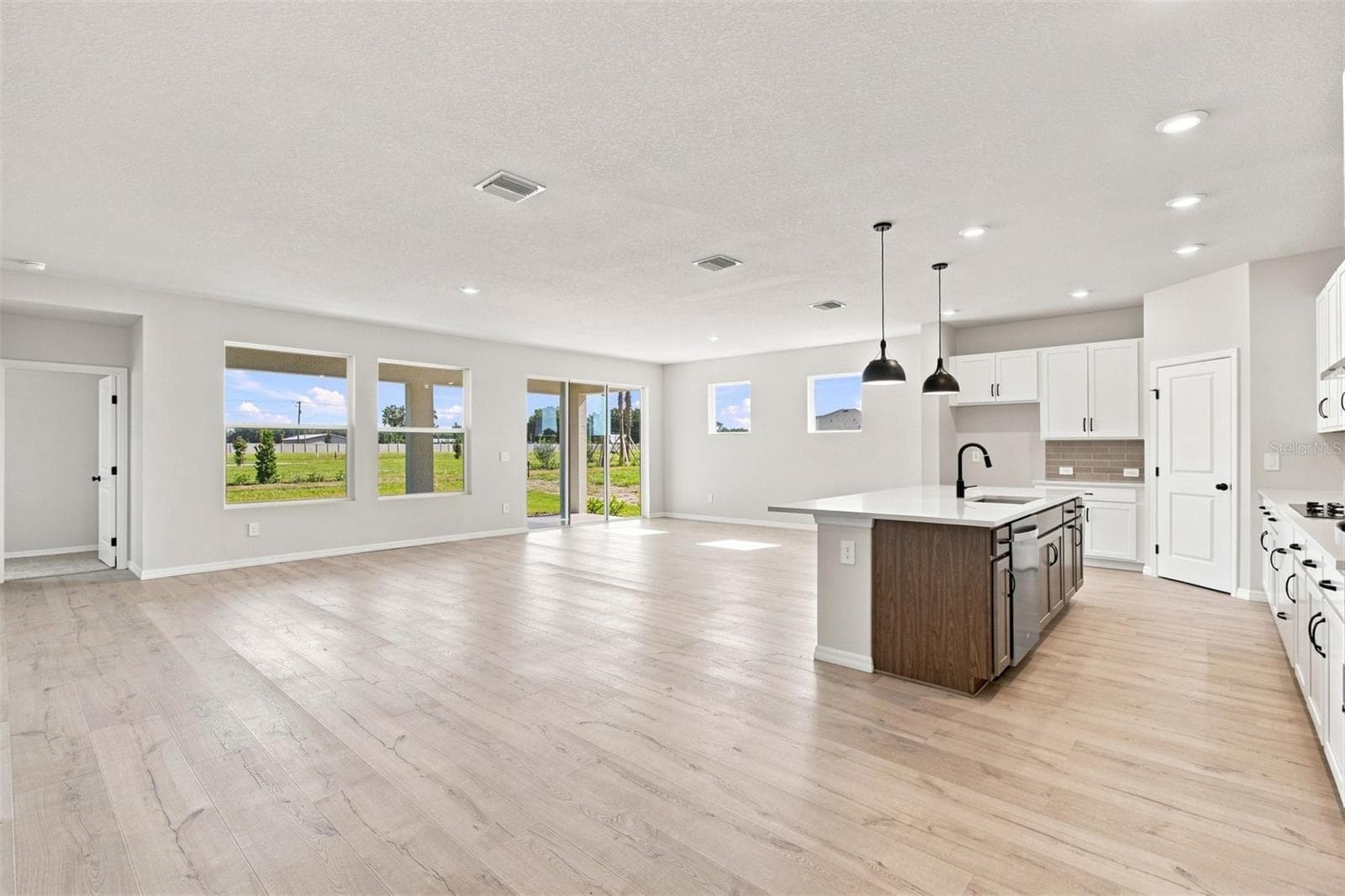 Family Room - 314 STETSON RISE CT, PLANT CITY