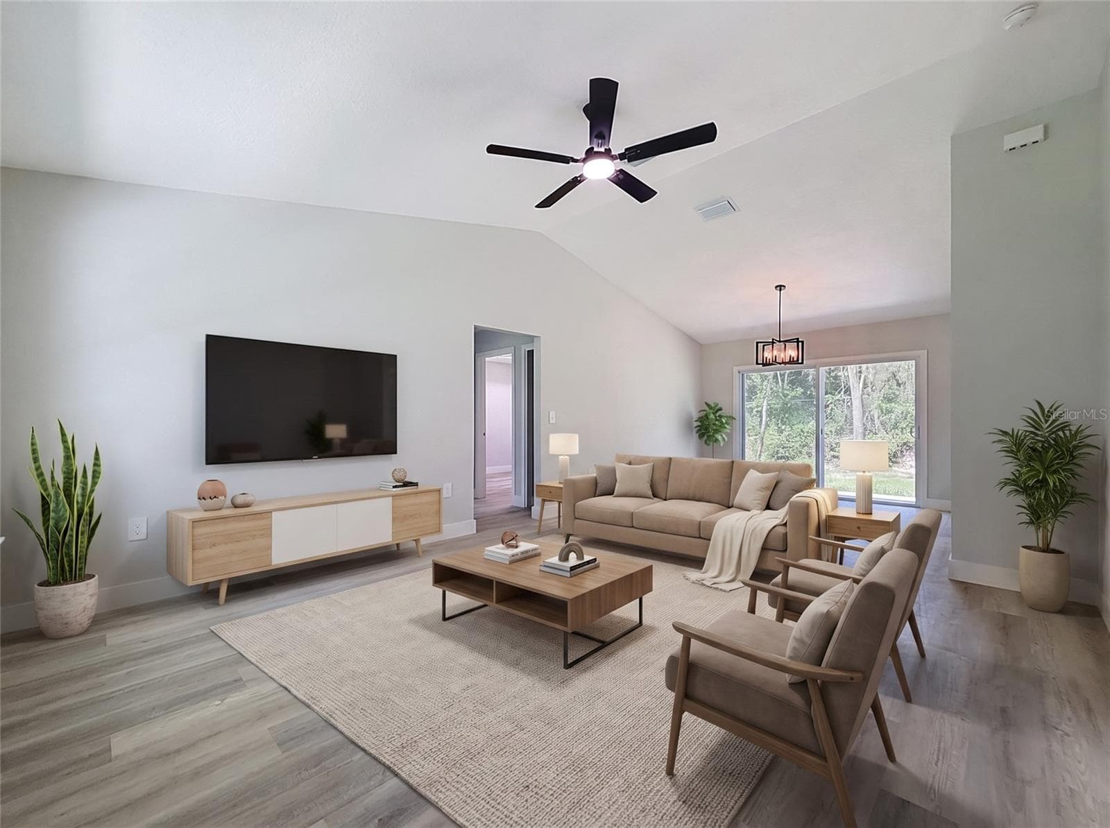 Virtual Staged - 12728 SE 102ND TER, BELLEVIEW
