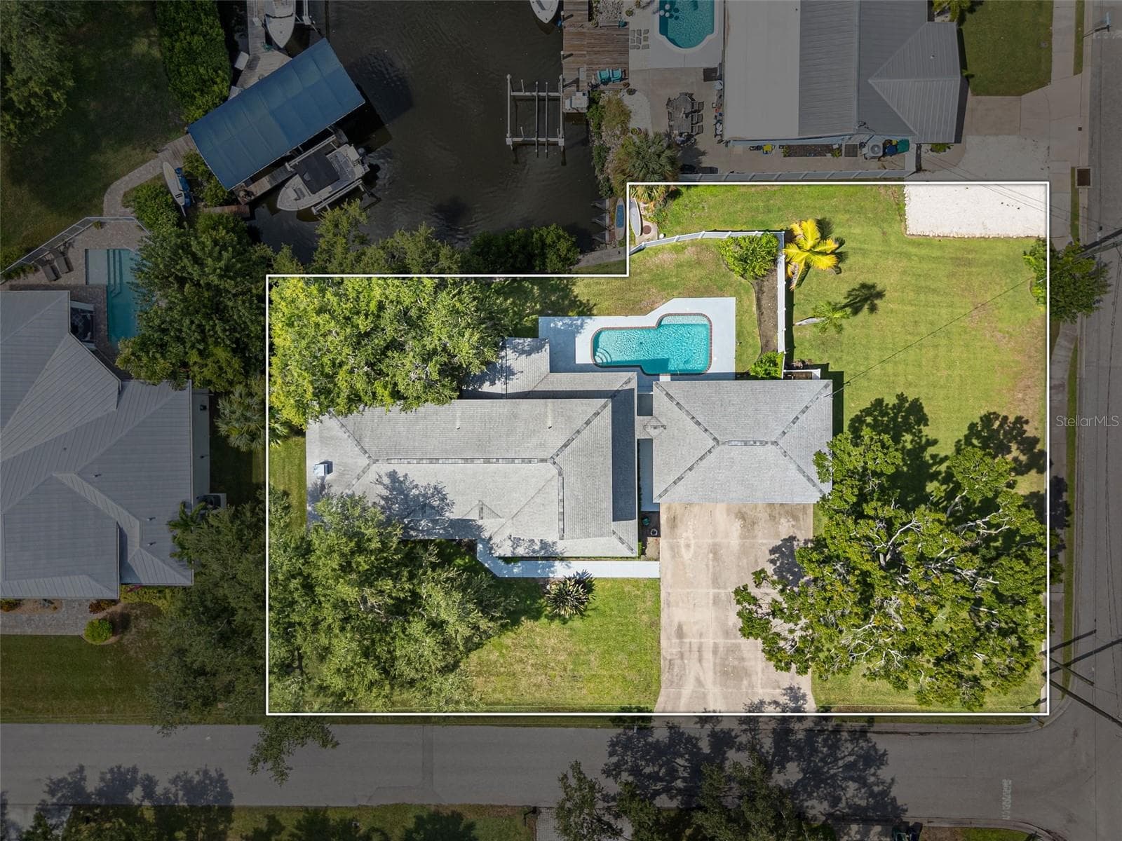 Single Family Residence at 2002 8TH ST W, PALMETTO, photo 64 of 71