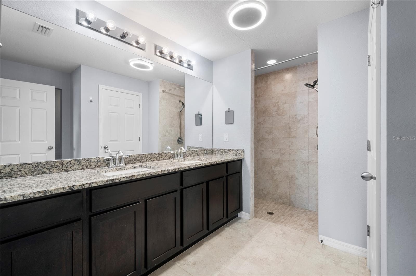 Primary Bath with Walk-In Shower - 4302 NW 32ND ST, CAPE CORAL