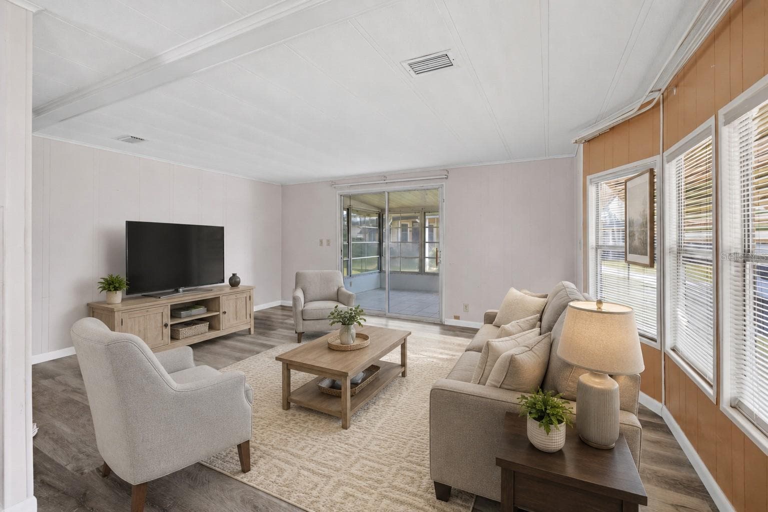 Living Room - 3417 WAX MYRTLE CIR, ZELLWOOD