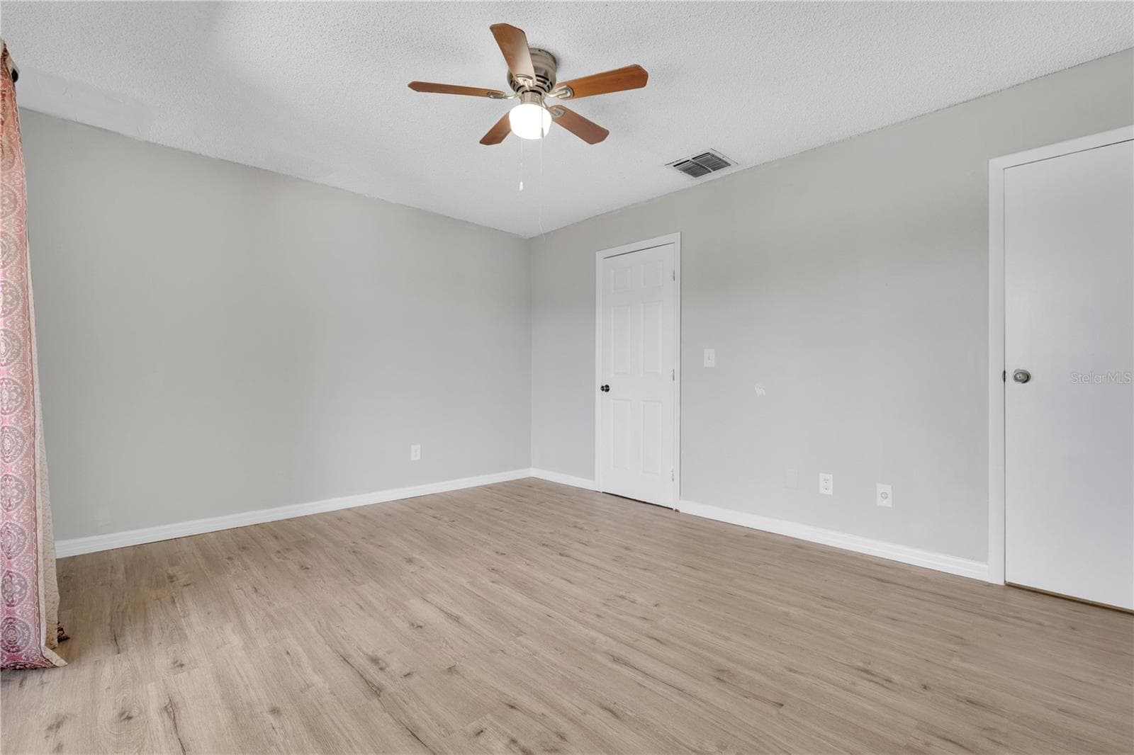 Condominium at 2326 HUNTINGTON GREEN CT #4, ORLANDO, photo 13 of 36