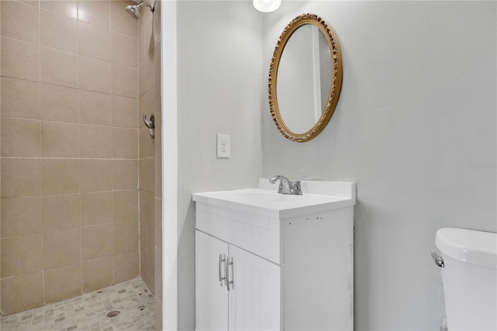 Condominium at 2326 HUNTINGTON GREEN CT #4, ORLANDO, photo 16 of 36