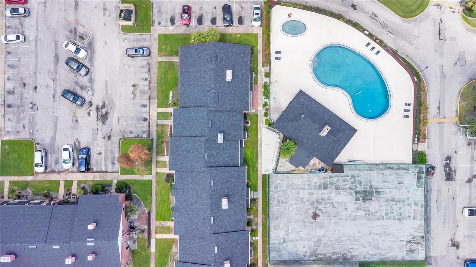 Condominium at 2326 HUNTINGTON GREEN CT #4, ORLANDO, photo 33 of 36