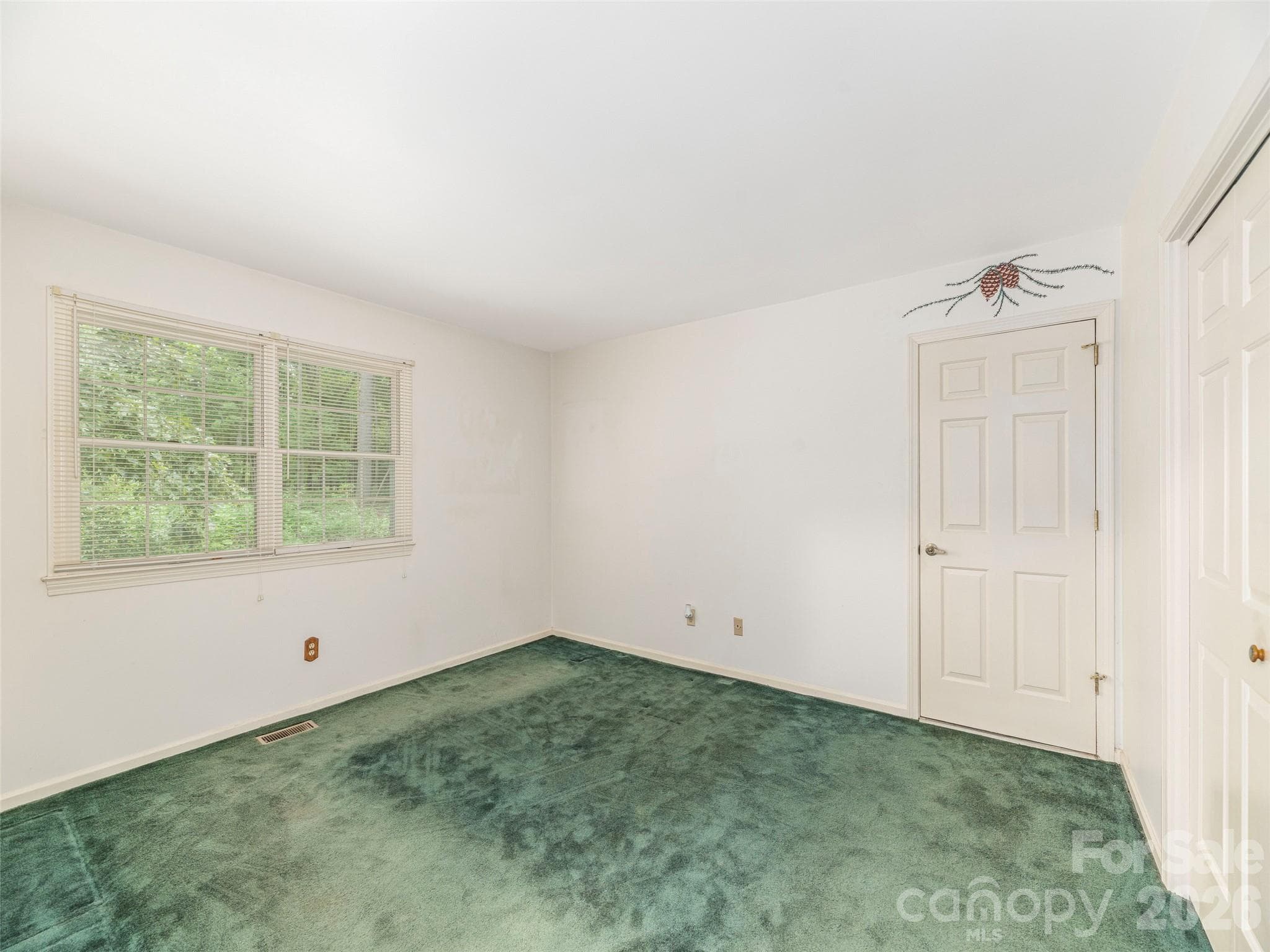 Single Family Residence at 200 Heathcote Road, Hendersonville, photo 31 of 46