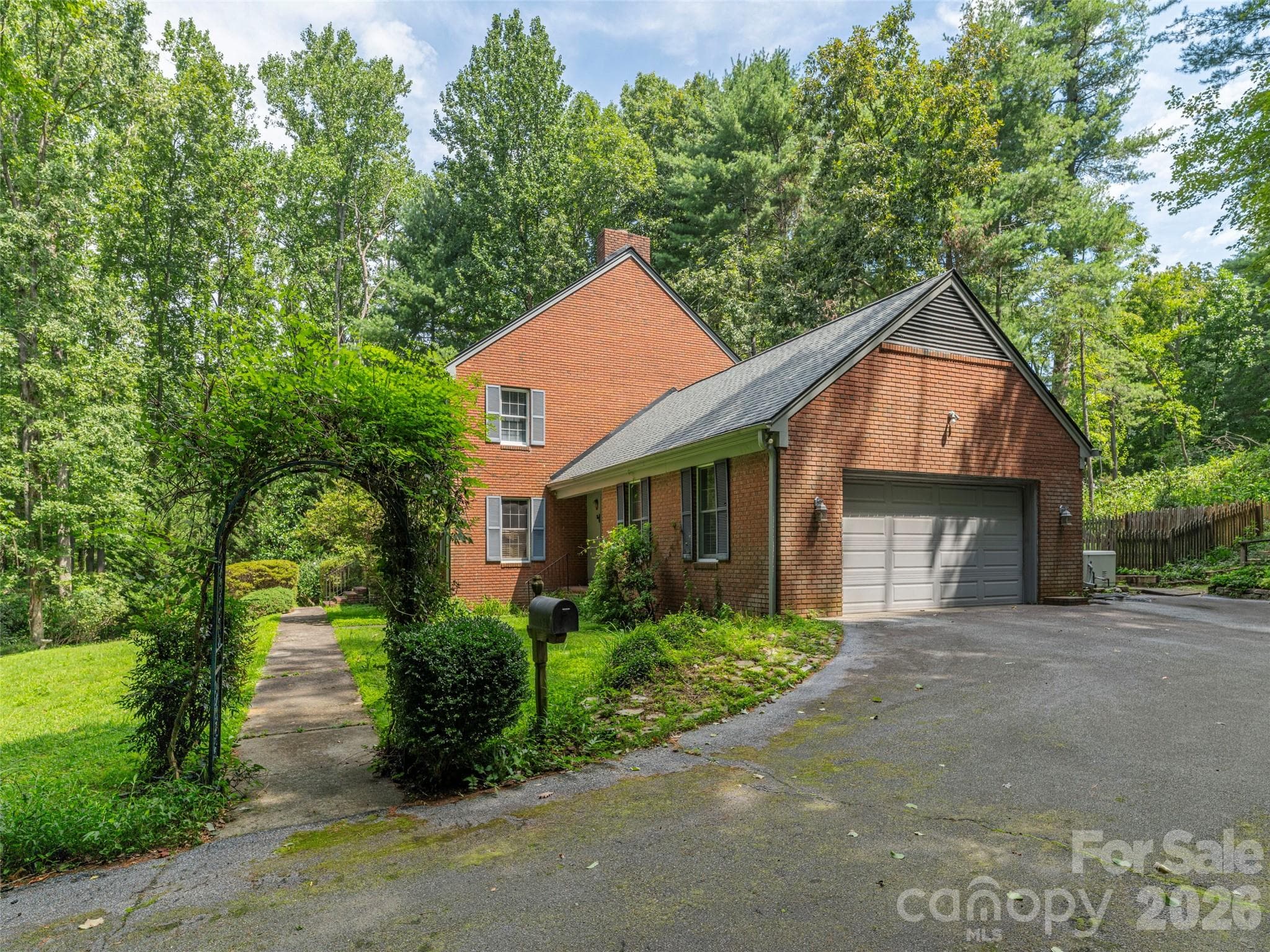 Single Family Residence at 200 Heathcote Road, Hendersonville, photo 43 of 46