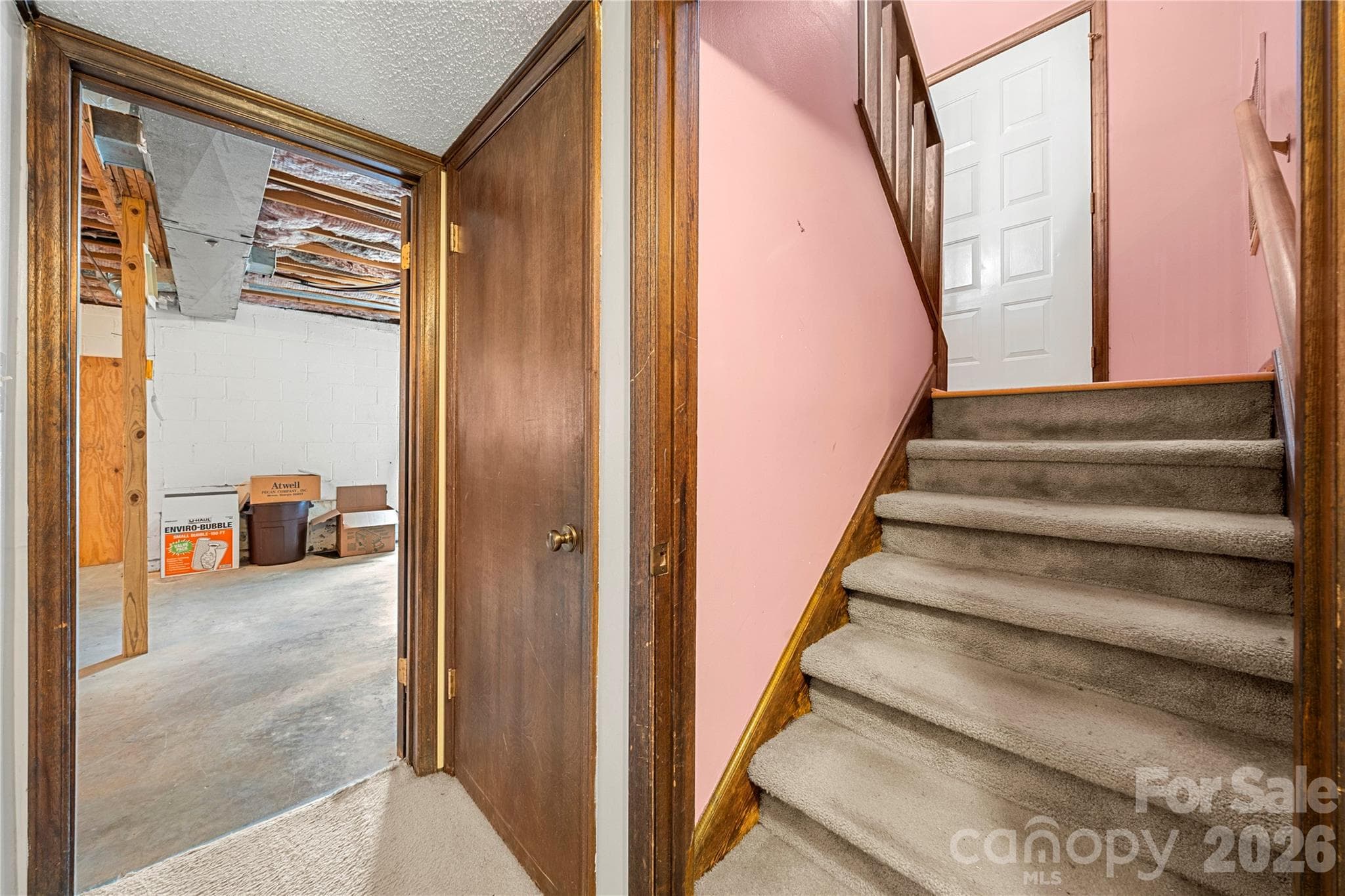 Single Family Residence at 1810 Oak Hollow Road, Gastonia, photo 16 of 29