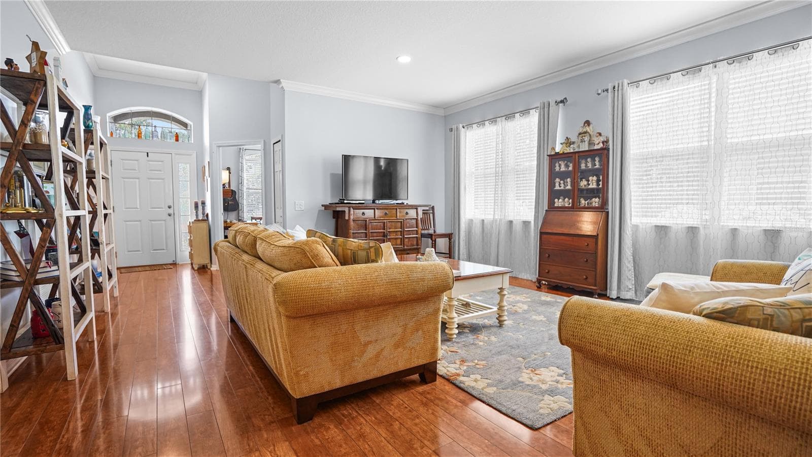 Single Family Residence at 19420 SUNSET BAY DR, LAND O LAKES, photo 5 of 56