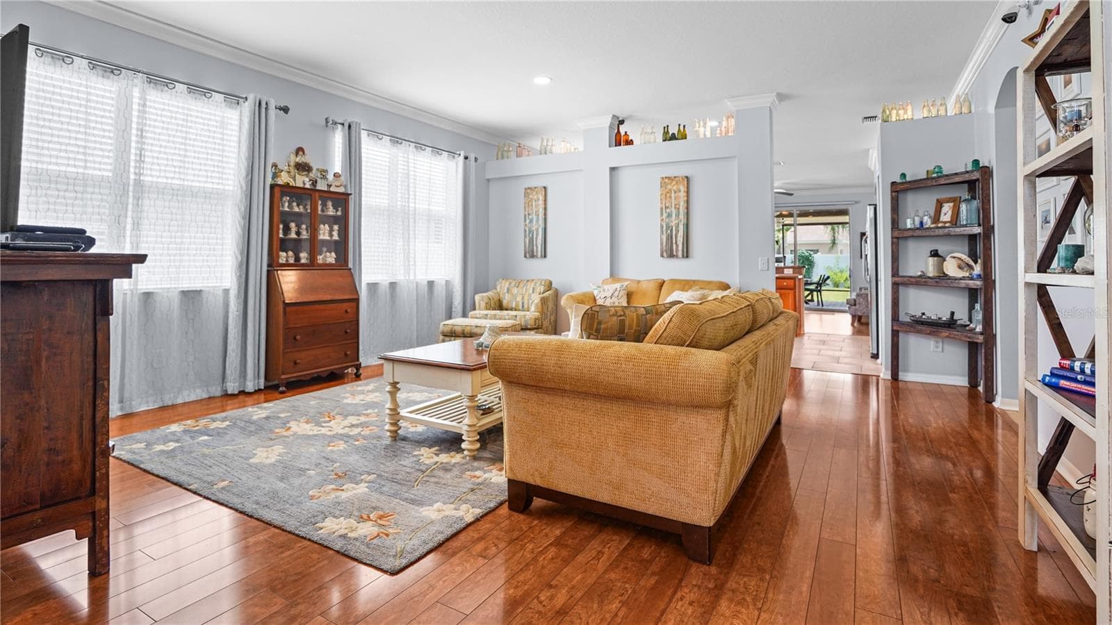 Single Family Residence at 19420 SUNSET BAY DR, LAND O LAKES, photo 4 of 56