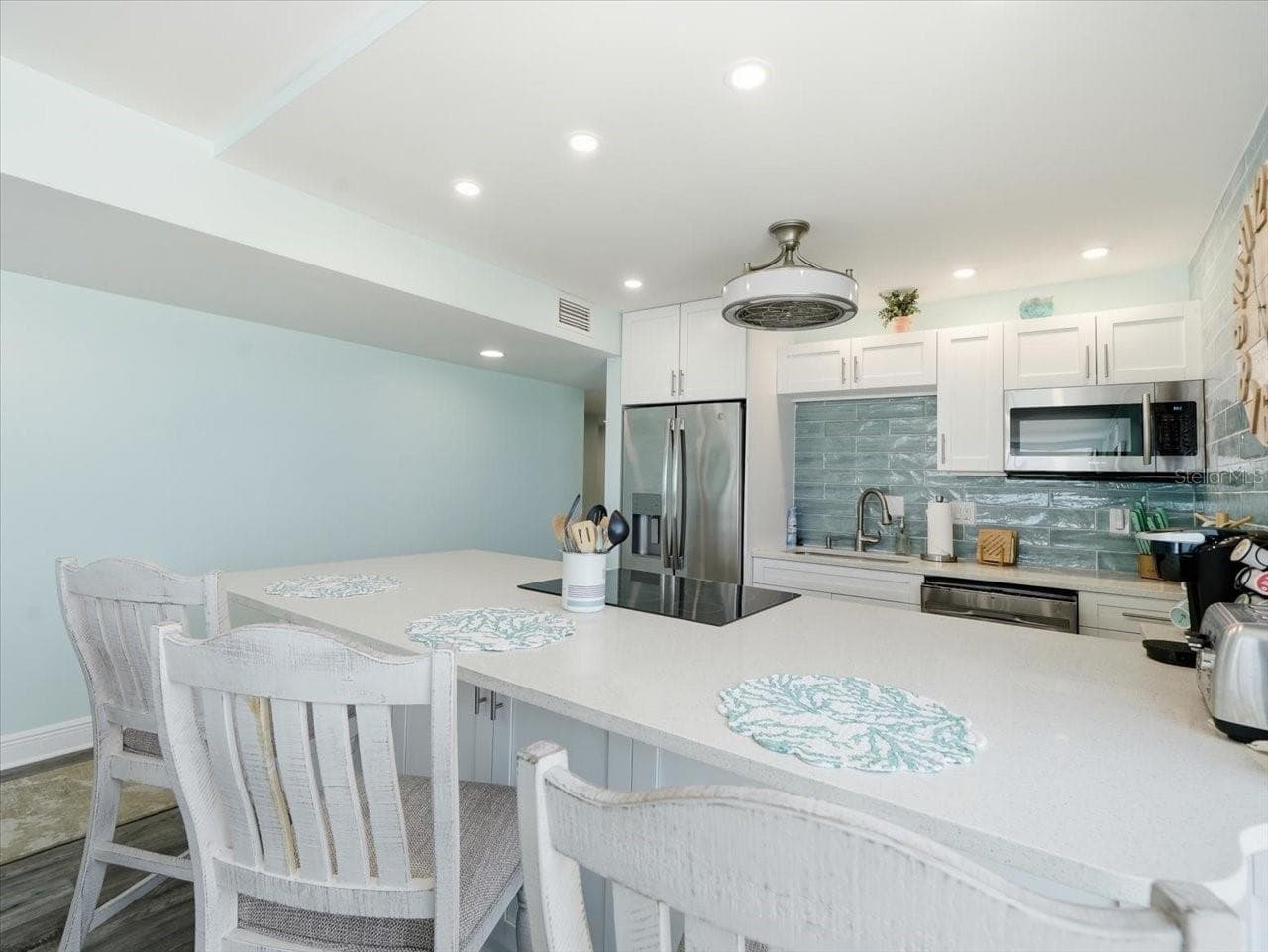 Condominium at 14800 GULF BLVD #207, MADEIRA BEACH, photo 11 of 62