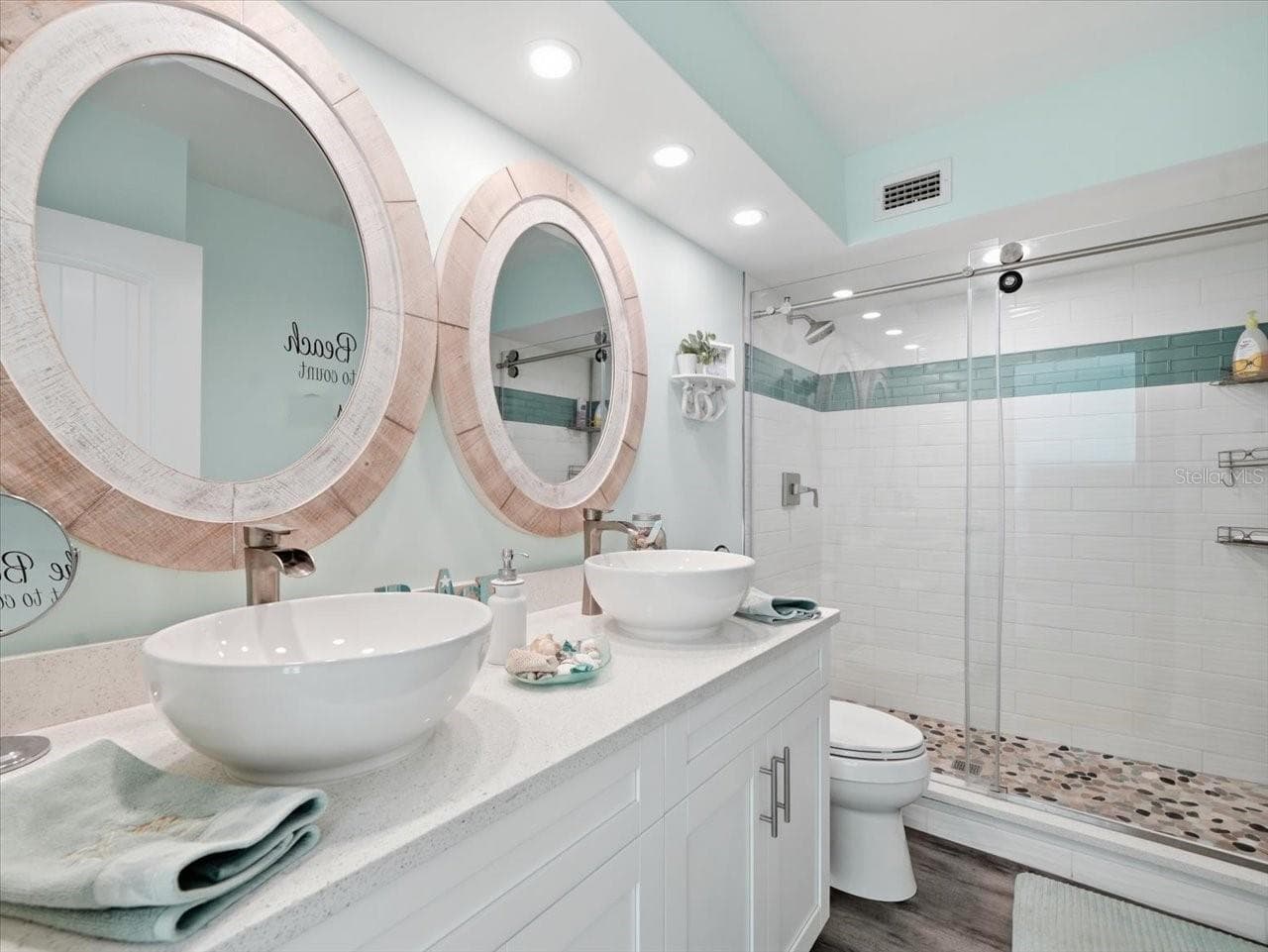 Condominium at 14800 GULF BLVD #207, MADEIRA BEACH, photo 31 of 62