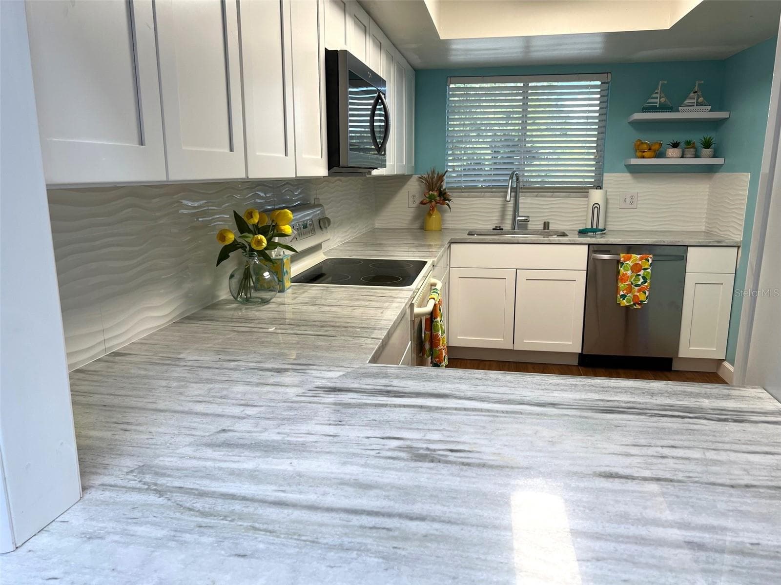View of Kitchen from Breakfast Bar - 259 FENWICK DR #34, VENICE