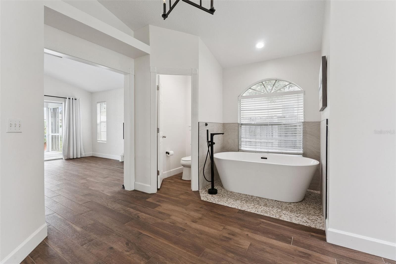 Single Family Residence at 13627 DORNOCH DR, ORLANDO, photo 15 of 36