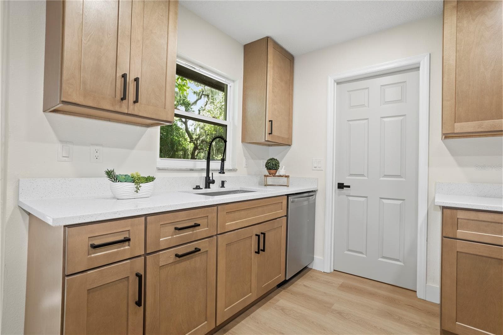 Kitchen - 530 GEORGIA AVE, LONGWOOD